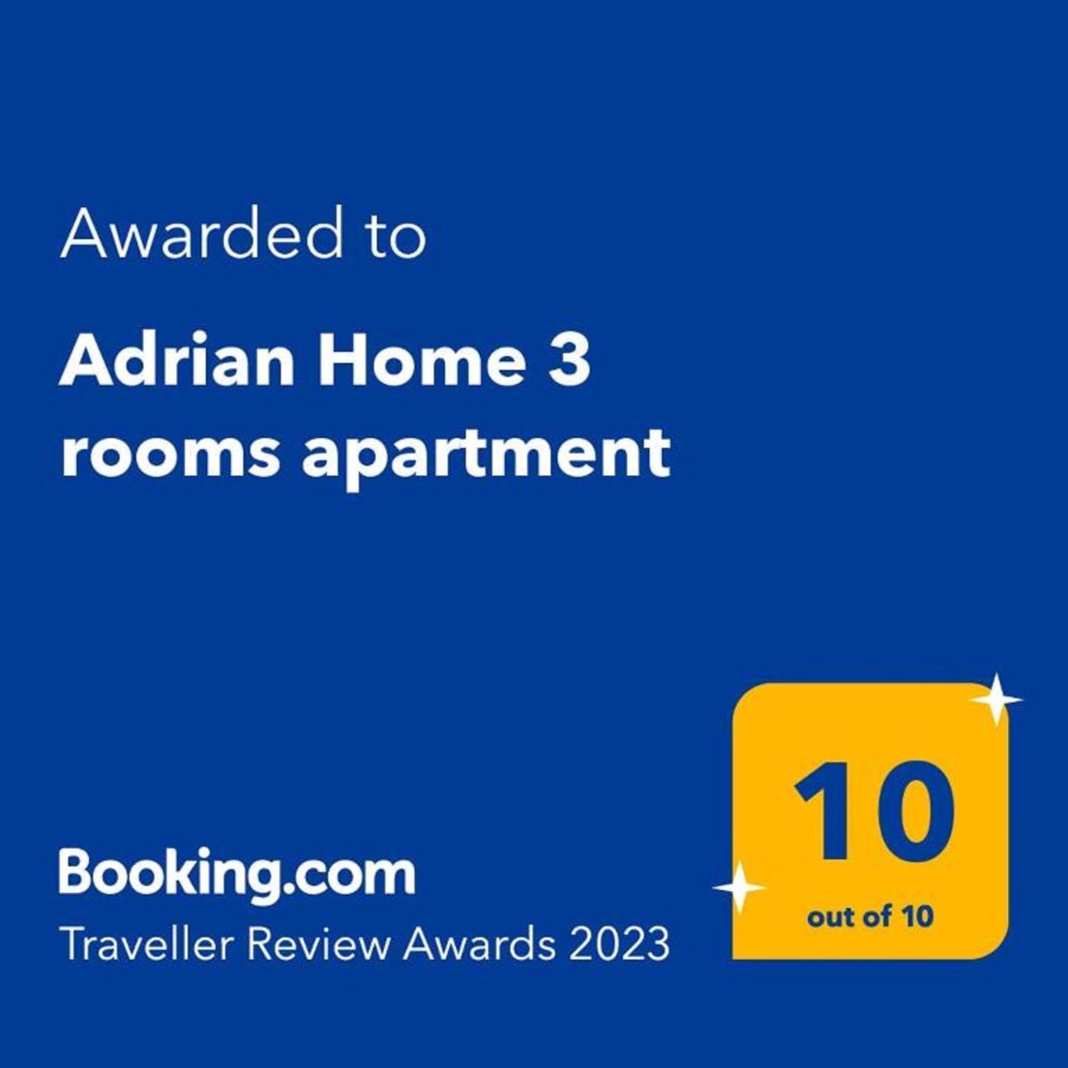 פלוייסטי Adrian Home 3 Rooms Apartment מראה חיצוני תמונה